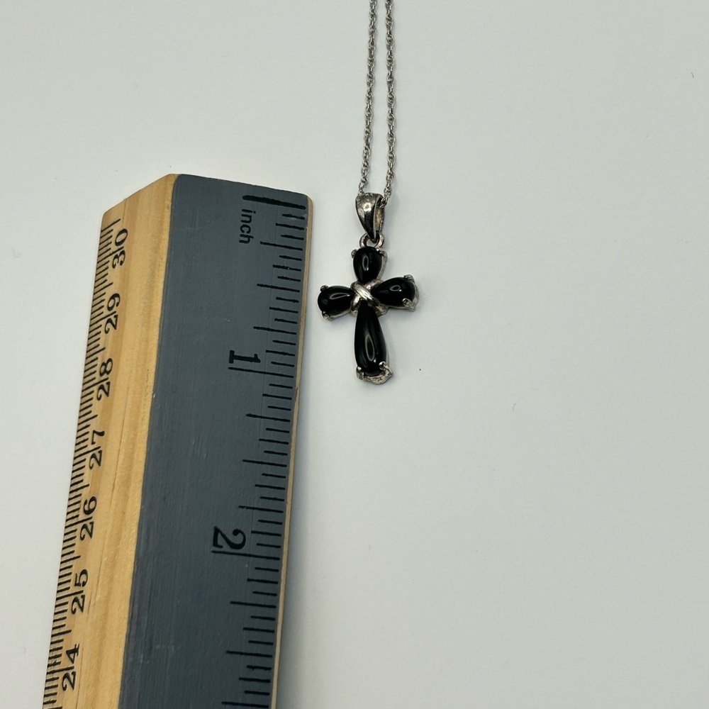 925 Sterling Silver & Black Onyx Cross Pendant Necklace 18" Stamped - Picture 12 of 13